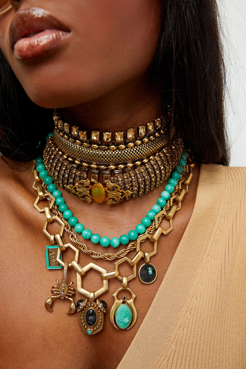 Ellie Choker