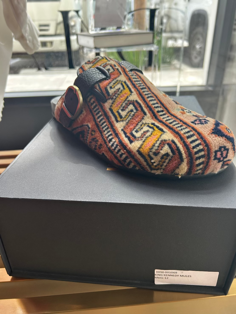 King Kenndey Rug Mules M12