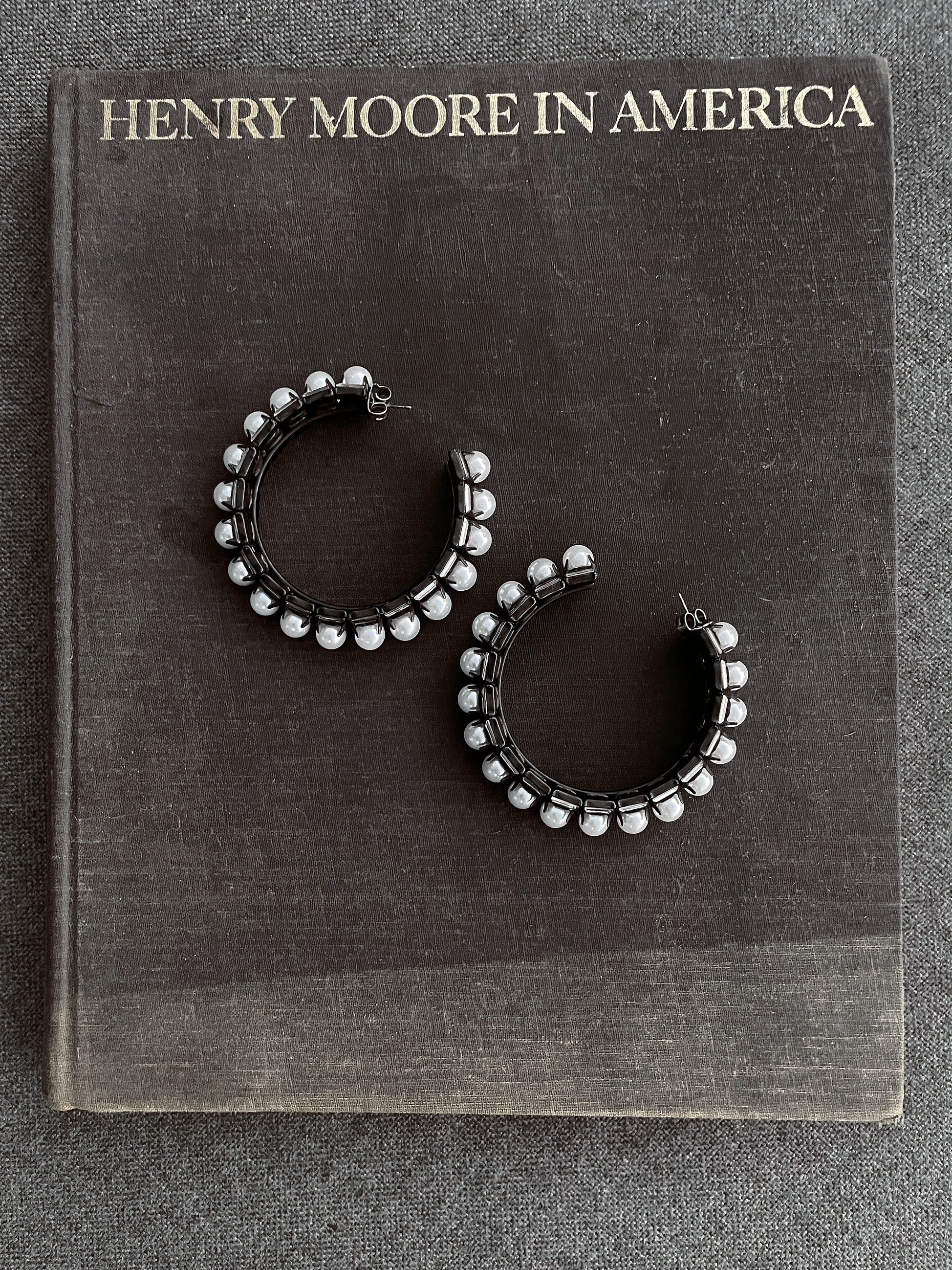 Midnight Wes Earrings