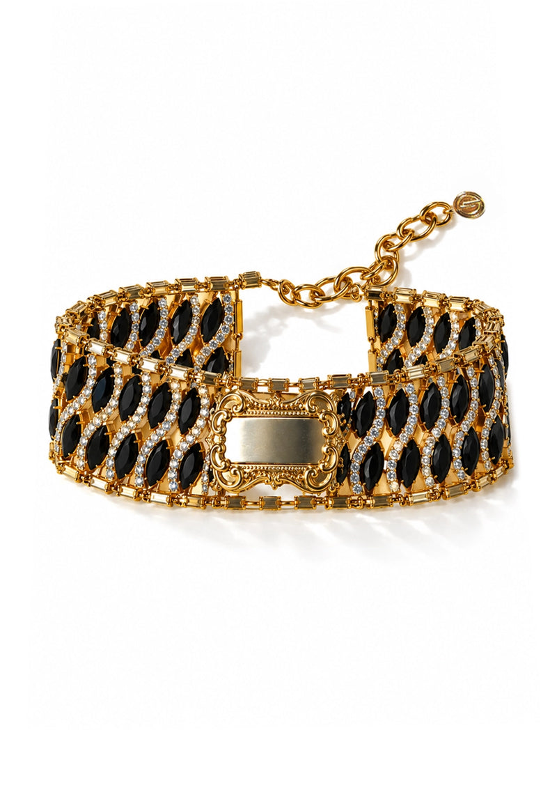 Nomi Choker
